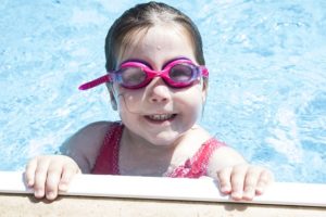 pool safety net prevents child drowning